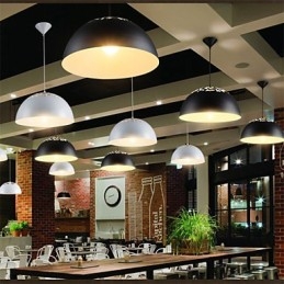 Styl vintage, minimalistyczny, 1 lampa wisząca z rzeźbionym kloszem