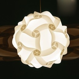 Kreatywna Nordic Creative Arts Zakontraktowana lampa Droplight Fashion