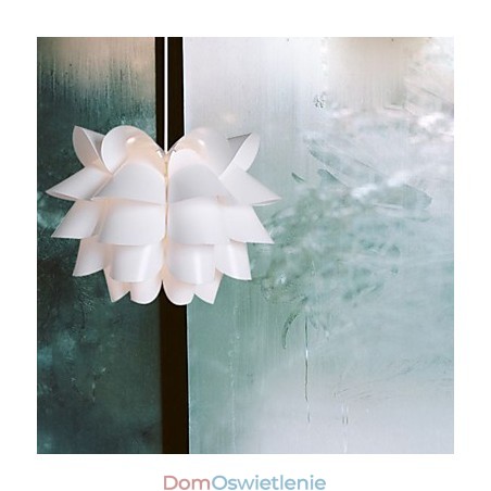 Nowoczesna i skrócona lampa wisząca Nordic Idea White Lotus Droplight Nowoczesna i skrócona lampa wisząca Nordic Idea White Lotus Droplight