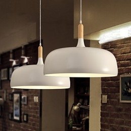 Nowoczesna, współczesna, wisząca lampa metalowa w stylu country