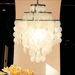 LAMPA Minimalistyczny żyrandol muszlowy Den Chandelier