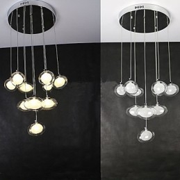Nowoczesne proste lampy i latarnie