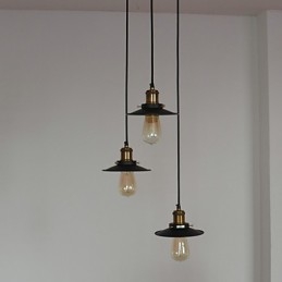 Wisząca lampa w stylu vintage z 3 światłami w kloszu żelaznym