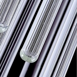 Nowoczesna lampa wisząca z 3 światłami i szklanym prętem