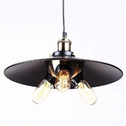 Wisząca lampa w stylu rustykalnym z kutego żelaza