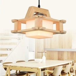 Lampa z litego drewna