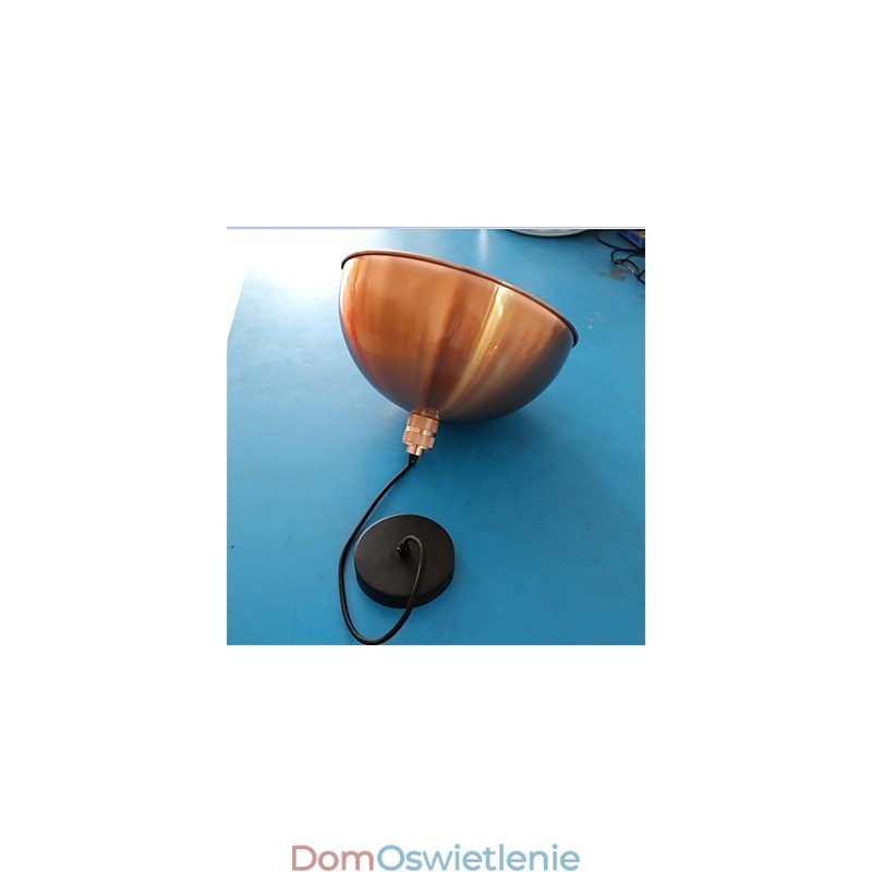 Unikalny żyrandol w stylu retro