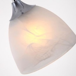 Nowoczesna lampa wisząca z baldachimem w kształcie kubka do wina i trzema światłami