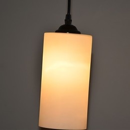 Okrągła prosta szklana lampa typu droplight z pojedynczą głowicą