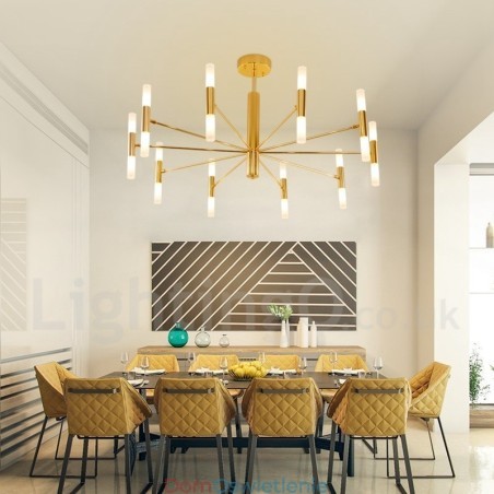 Współczesna lampa żyrandolowa Współczesna lampa żyrandolowa