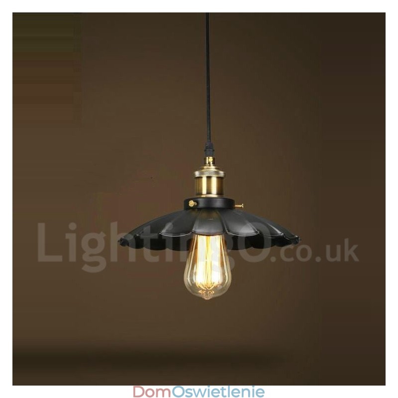 Czarna metalowa lampa wisząca vintage