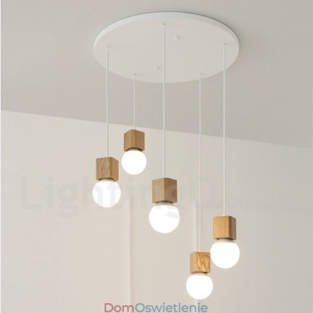5-cio letnia lampa wisząca w stylu rustykalnym z drewna 5-cio letnia lampa wisząca w stylu rustykalnym z drewna