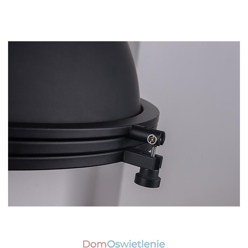 Czarna lampa wisząca z metalu w stylu vintage