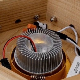 12 Jasnych Drewna Nowoczesnych Współczesnych Lamp Wiszących