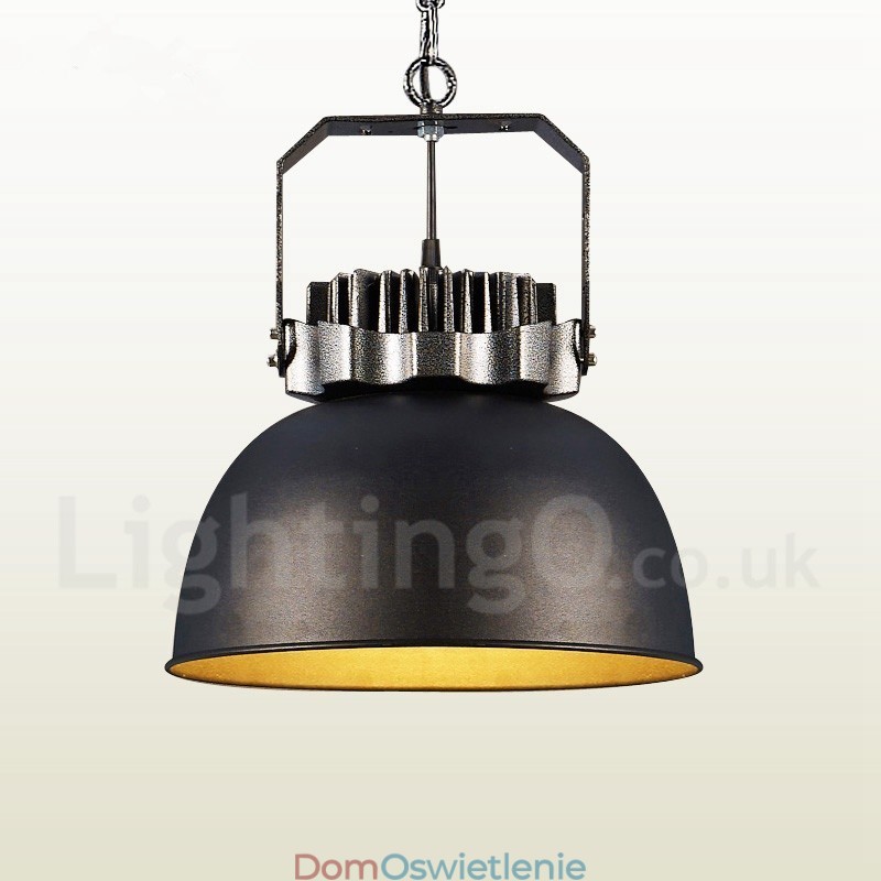 Czarna lampa wisząca z metalu w stylu vintage