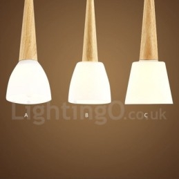 Rustykalna lampa wisząca drewniana Lodge z kloszem szklanym