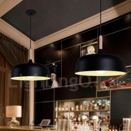Nowoczesna współczesna lampa wisząca z drewna i metalu