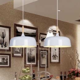 Nowoczesna współczesna lampa wisząca z drewna i metalu