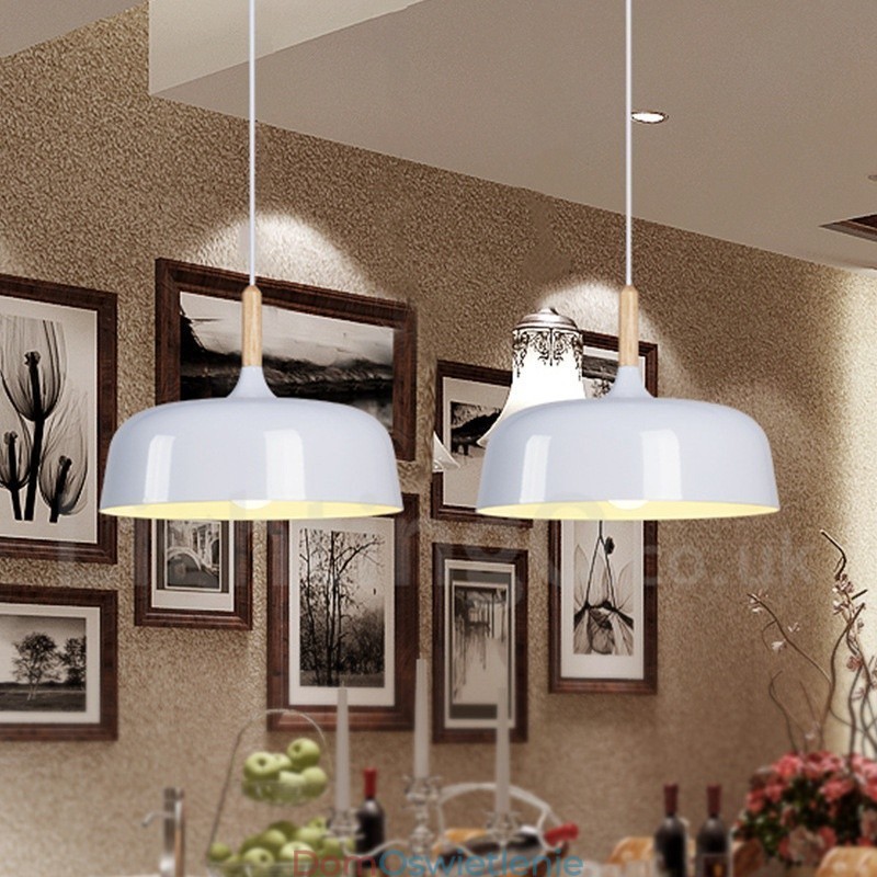 Nowoczesna współczesna lampa wisząca z drewna i metalu