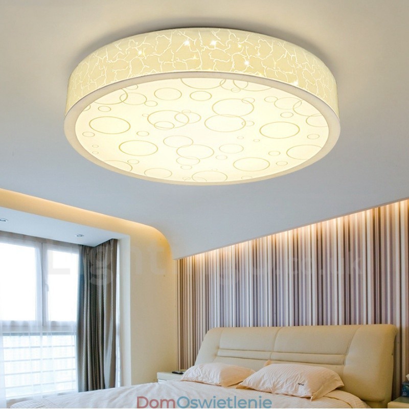 Nowoczesna, współczesna, zintegrowana metalowa lampa sufitowa