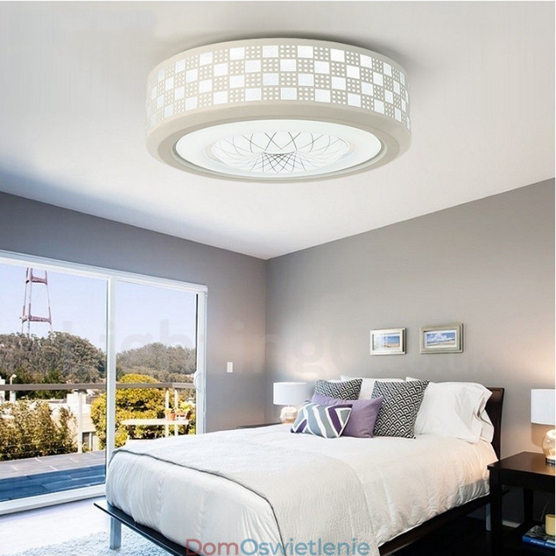Nowoczesna, współczesna, zintegrowana metalowa lampa sufitowa