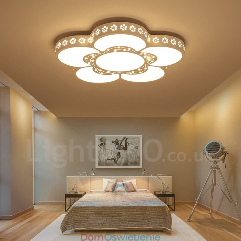 Nowoczesna, współczesna, zintegrowana metalowa lampa sufitowa