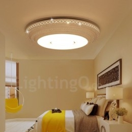 Nowoczesna, współczesna, zintegrowana metalowa lampa sufitowa