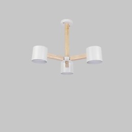 Funkcja malowania w stylu vintage na metalowym żyrandolu