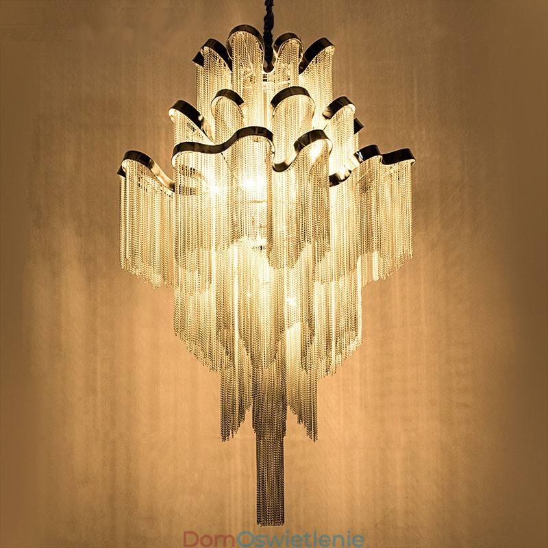 Aluminiowy żyrandol Stream Designerska lampa wisząca w kolorze srebrnym Schody spiralne