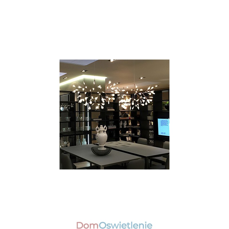 Nowoczesny minimalistyczny wisiorek