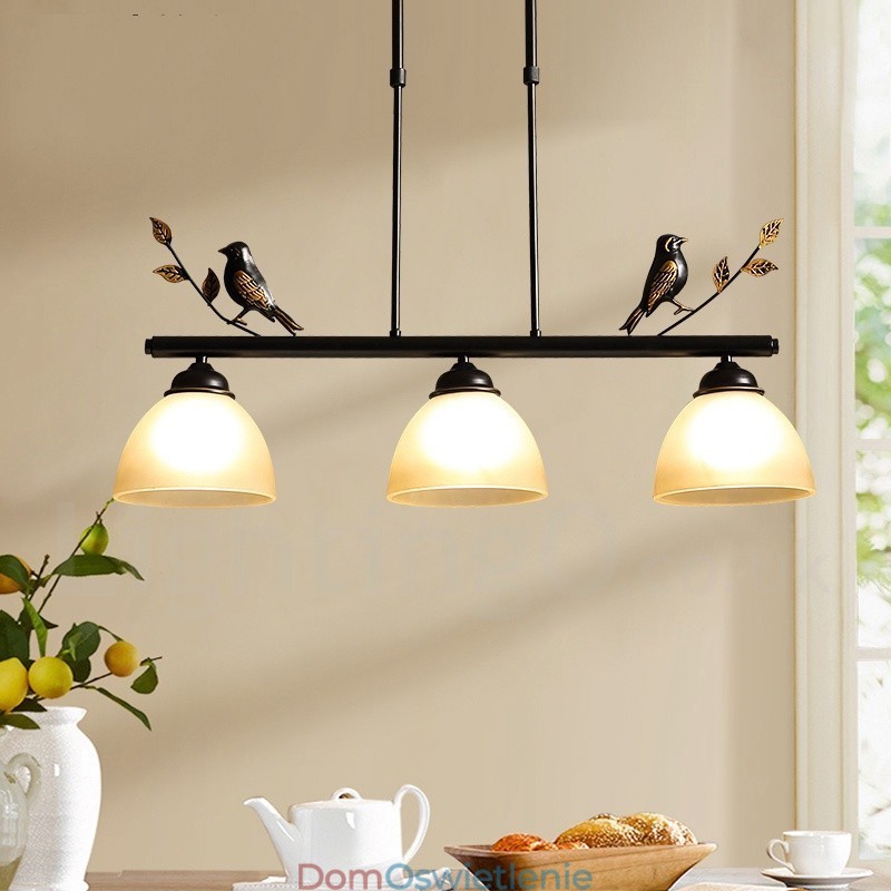 3-punktowa lampa wisząca ze stali w stylu retro rustykalnym z kloszem szklanym