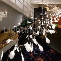 Żyrandol Fireflies w stylu postmodernistycznym