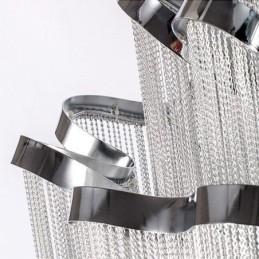 Nowoczesna elegancka lampa wisząca z frędzlami