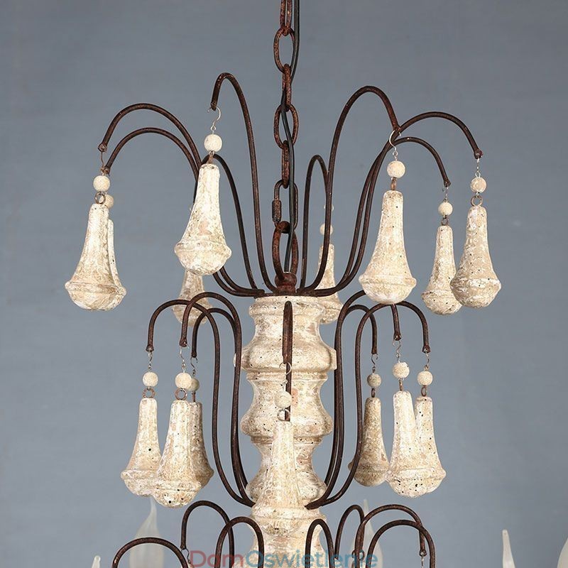 Drewniana lampa wisząca w stylu retro, elegancki żyrandol