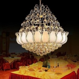 Współczesny kryształowy żyrandol Empire w kolorze złotym wisząca lampa Lotus
