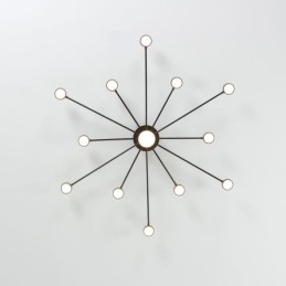 Nowoczesna minimalistyczna lampa sufitowa z akrylowym abażurem