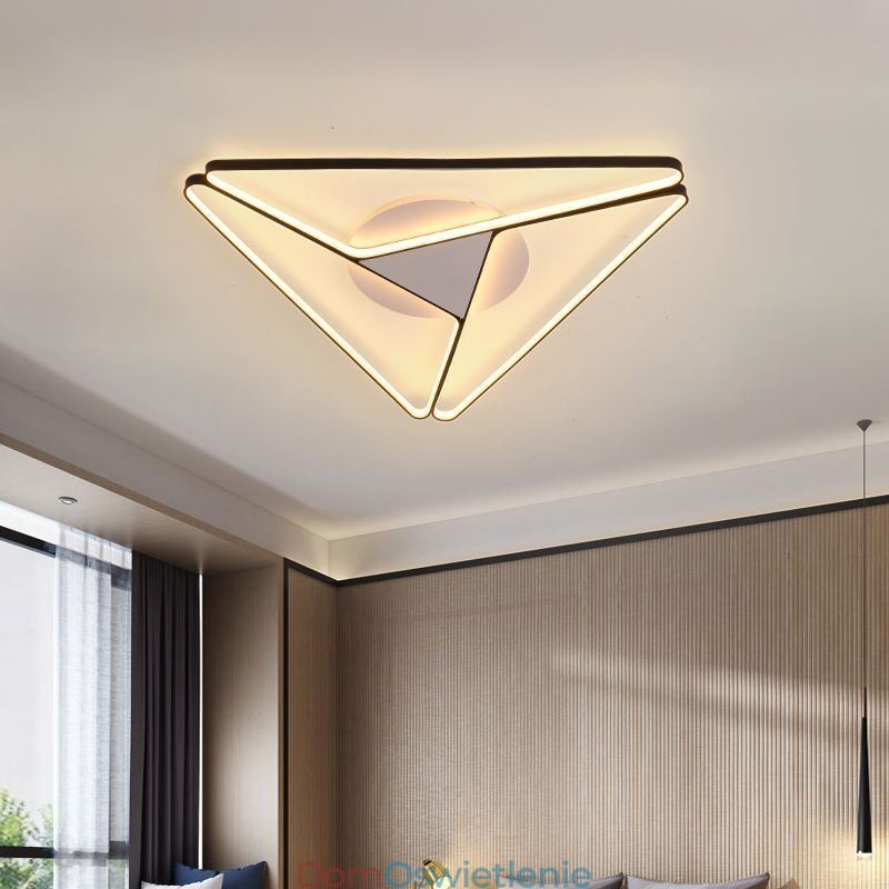 Minimalistyczna lampa sufitowa w kształcie trójkąta, montowana na płasko