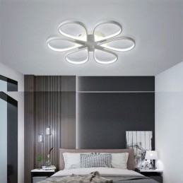 Minimalistyczna lampa sufitowa Clover do montażu na płasko