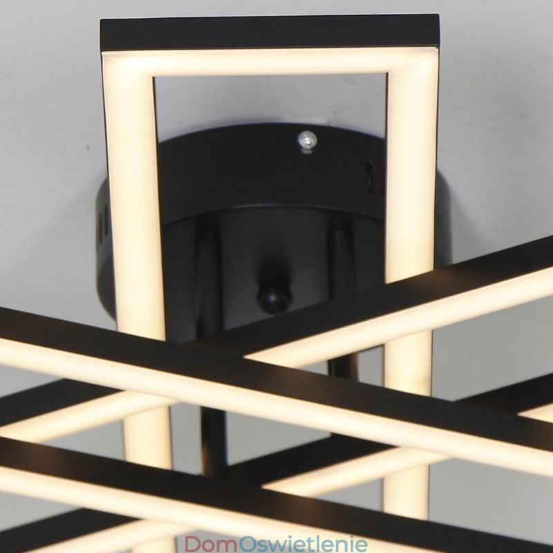 Minimalistyczna lampa sufitowa z aluminium w kształcie wiatraka