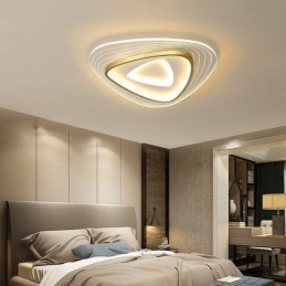 Lampa sufitowa, lampa sufitowa trójkątna, montaż na płasko