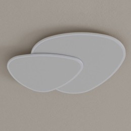 Oświetlenie sufitowe w kształcie podwójnego trójkąta montowane na płasko