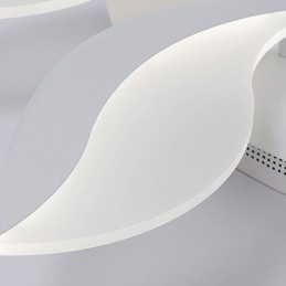 Akrylowa lampa sufitowa wpuszczana w sufit