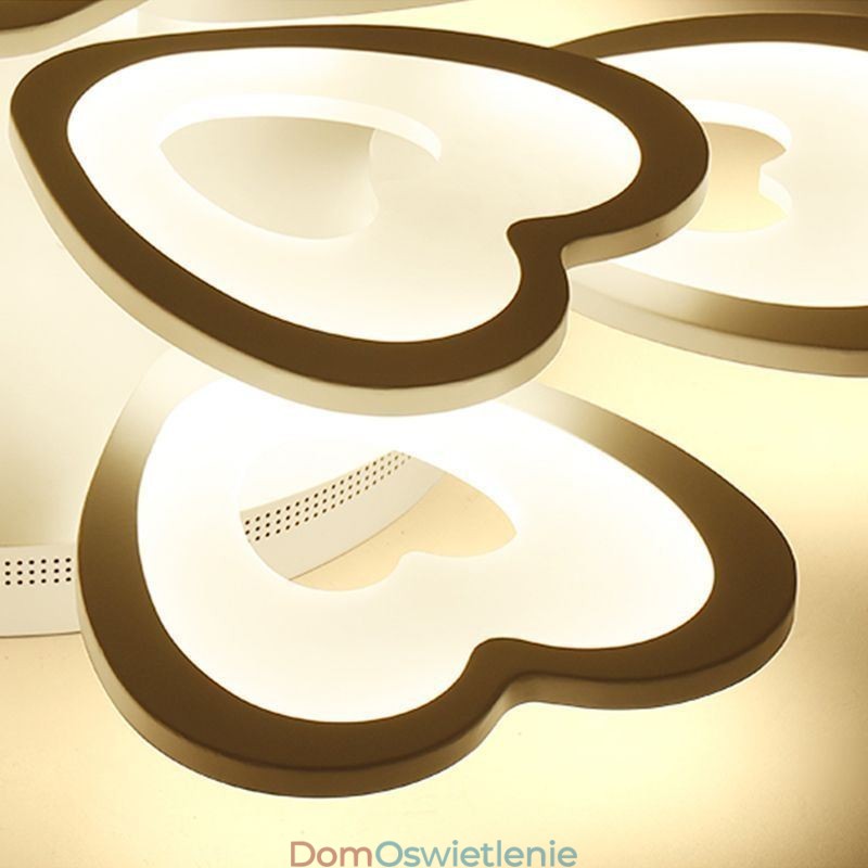 Lampa sufitowa w kształcie płatka serca, montaż na płasko