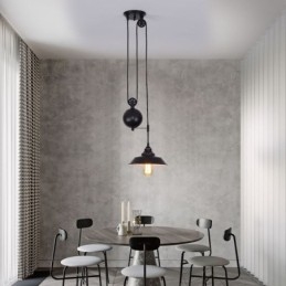 Industrialna lampa wisząca Farmhouse Pulley, chowana, regulowana wysokość