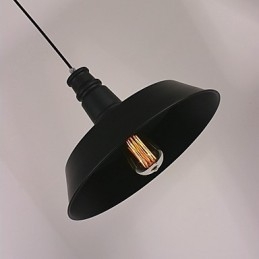 Czarna nowoczesna lampa wisząca w okrągłym kloszu