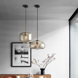 Szklana lampa wisząca Minimalistyczna dekoracyjna lampa szklana w kolorze koniaku