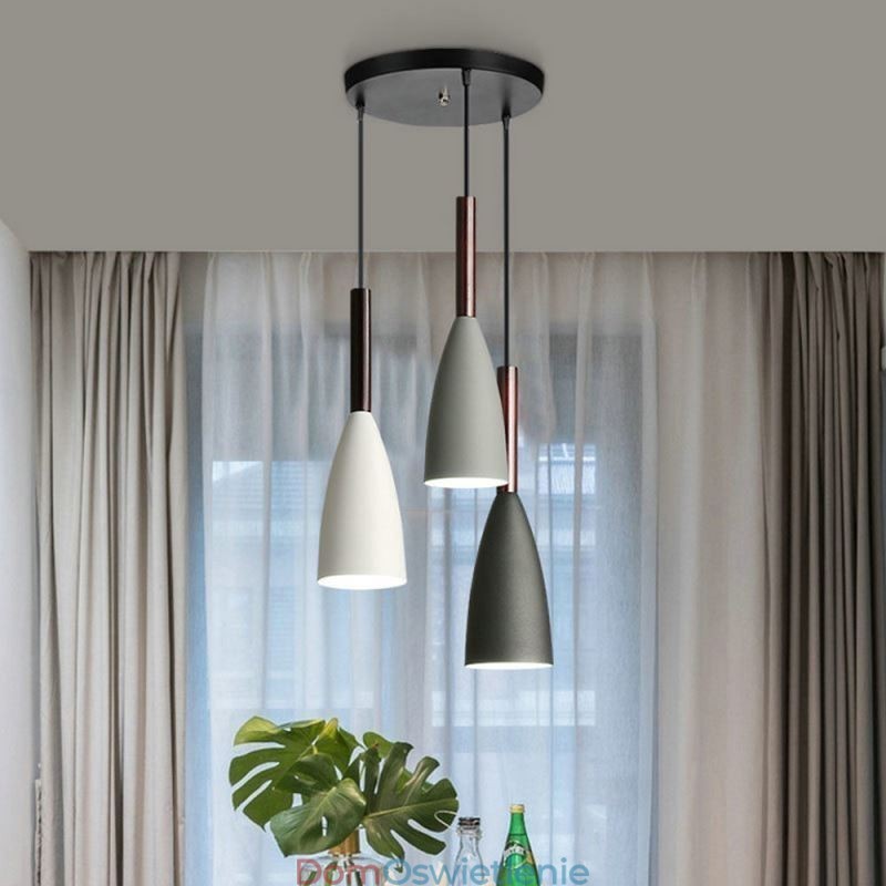 Nowoczesna prosta lampa wisząca z trzema światłami, kreatywna aluminiowa lampa artystyczna, kawiarnia