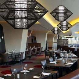 Żyroskopowa lampa wisząca z bambusa