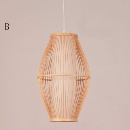 Klasyczna ręcznie robiona lampa wisząca z bambusa