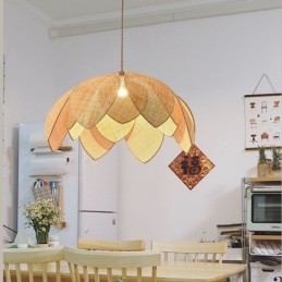 Wisząca lampa rattanowa Lotus Cafe Retro Rattan Art Ceiling Light